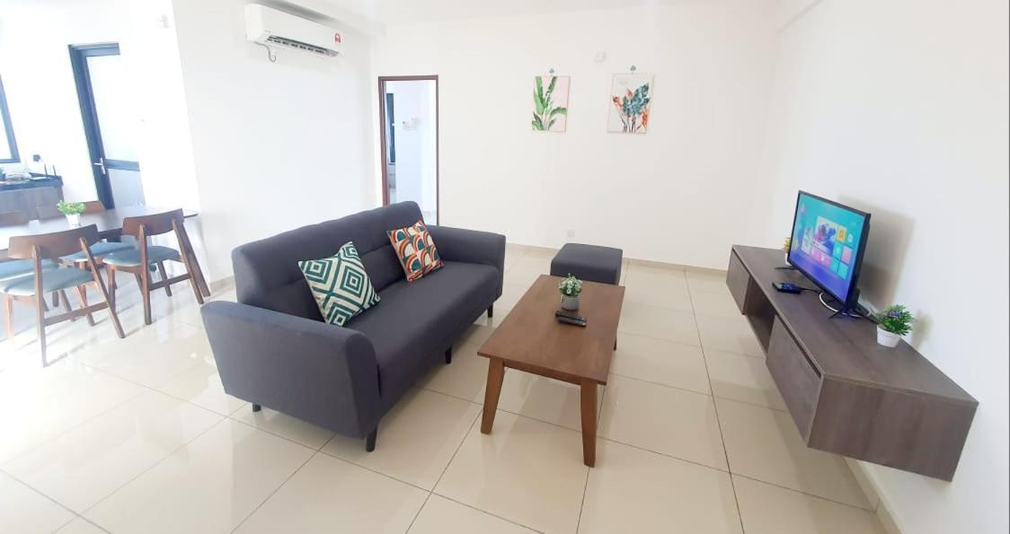 Lovely 2Room Suite6Pax@Sky Condo Juru Sentral Μπουκίτ Μερταχάμ Εξωτερικό φωτογραφία